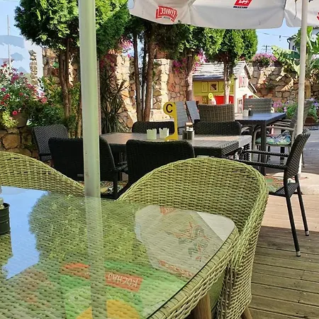 Motel Tawerna Rataje Goscinne