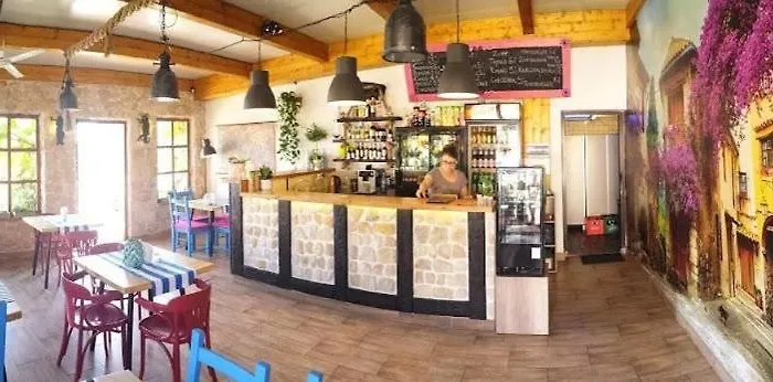 Tawerna Rataje Goscinne Chodziez